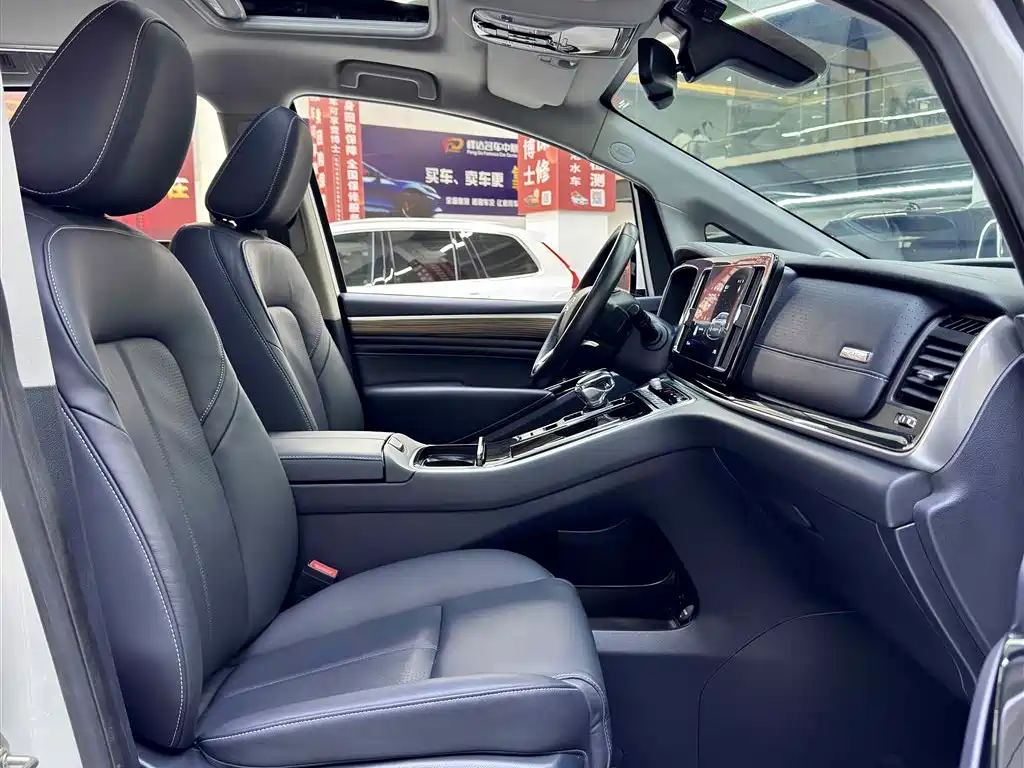 GAC Motor Trumpchi M8 — миниатюра 5