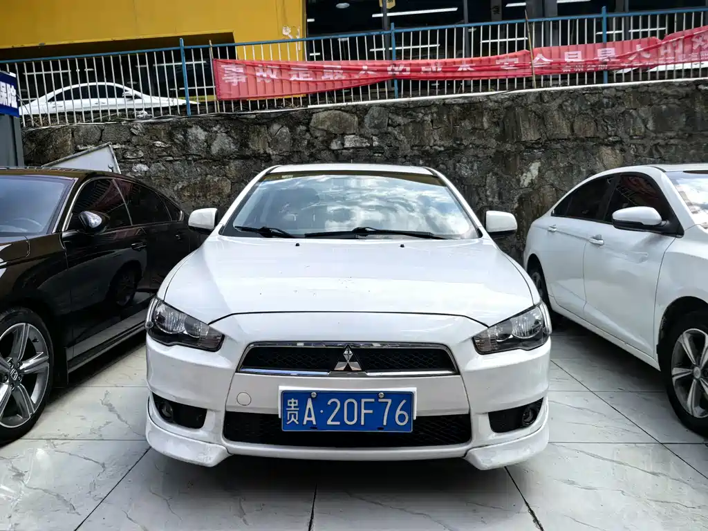 Mitsubishi Lancer EX — миниатюра 2