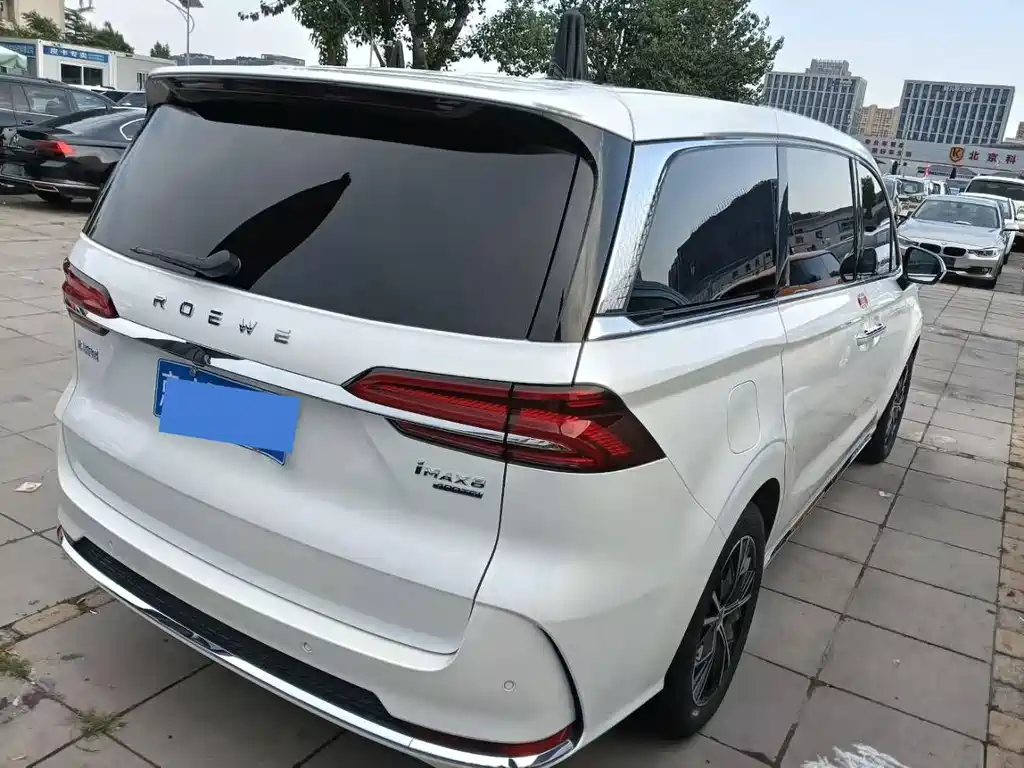Roewe iMAX8 2023 400TGI