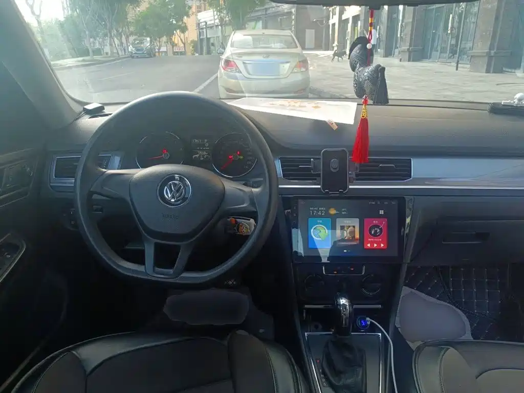 Volkswagen Bora — миниатюра 3