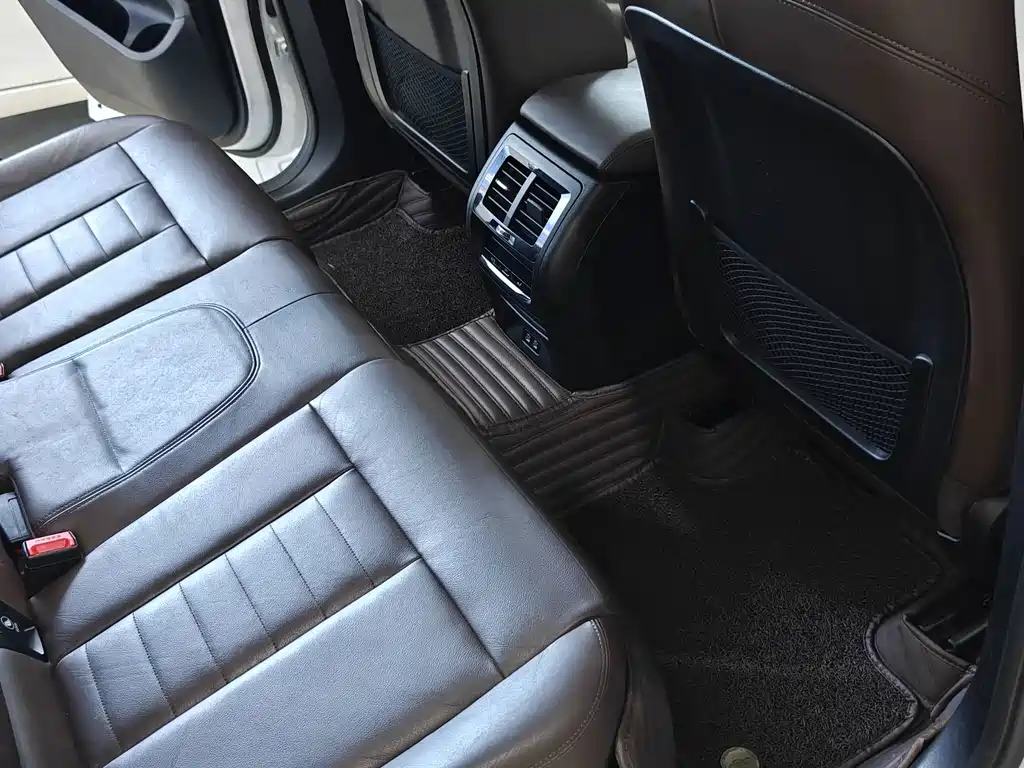 BMW X3 — миниатюра 12