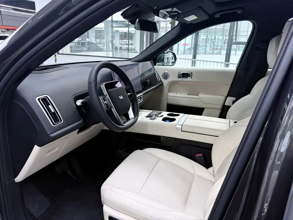 Li Auto Li L8 — миниатюра 4
