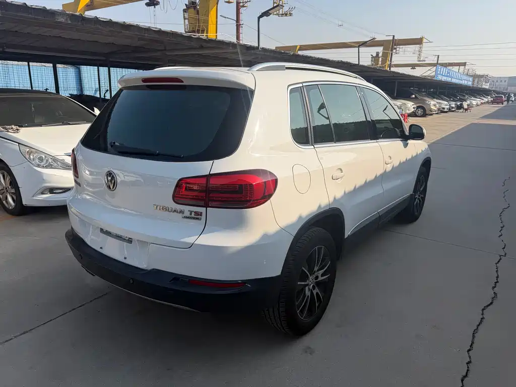 Volkswagen Tiguan 2013 1.8TSI AT Luxury