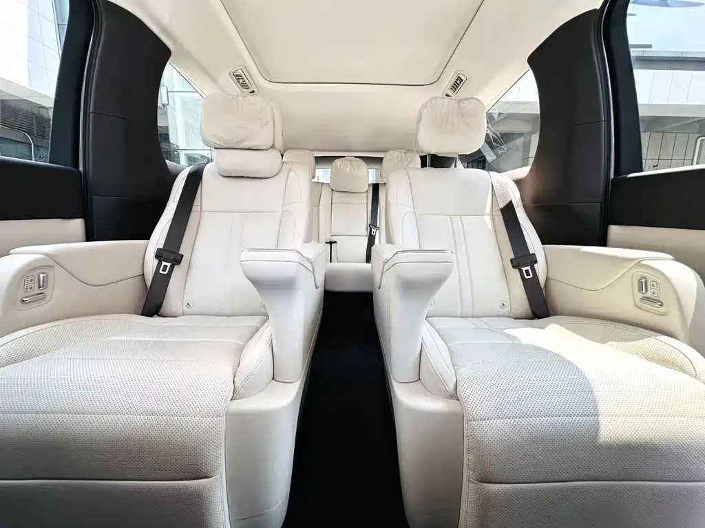 Li Auto Li MEGA — миниатюра 8