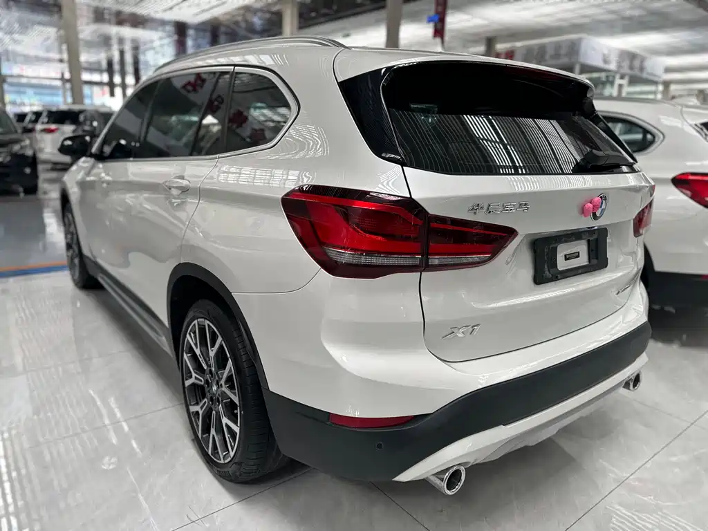 BMW X1 — миниатюра 15