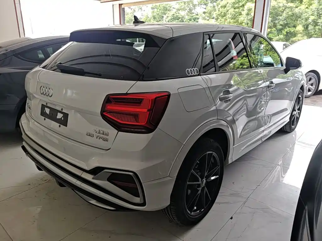 Audi Q2L — миниатюра 7
