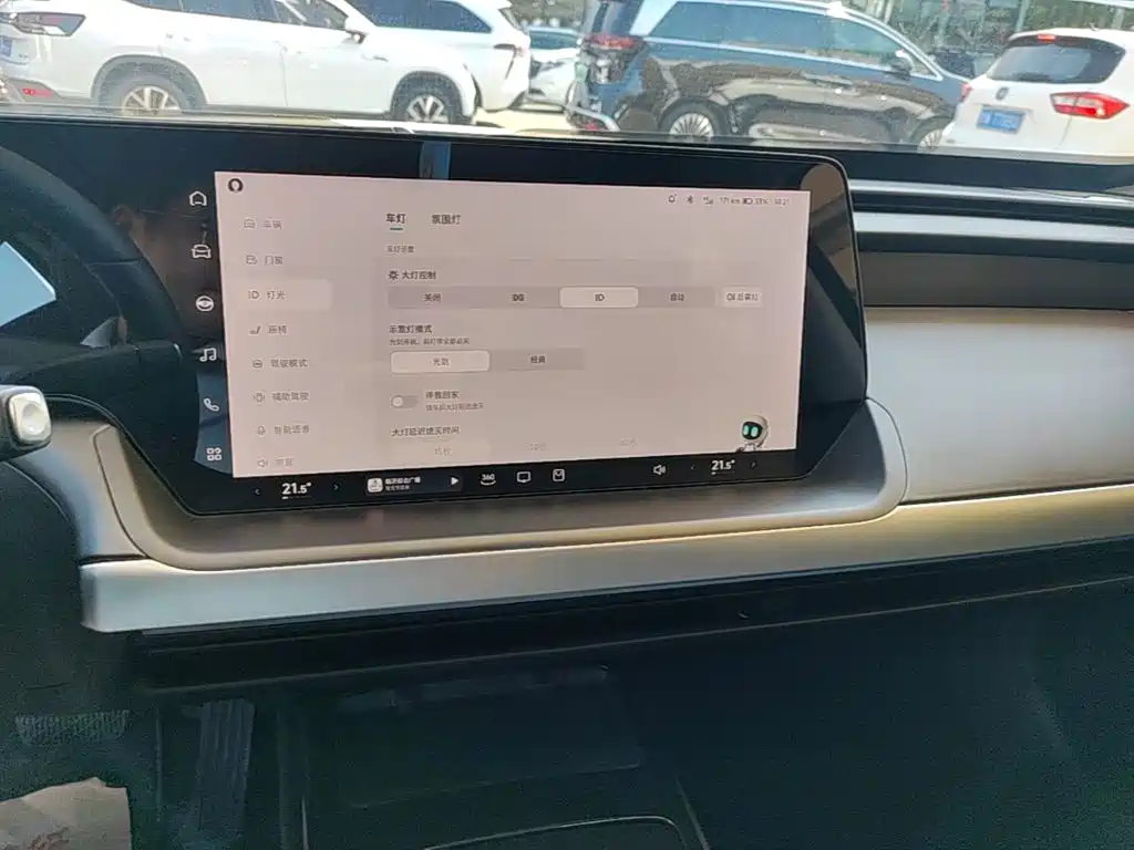 XPeng P7 — миниатюра 13