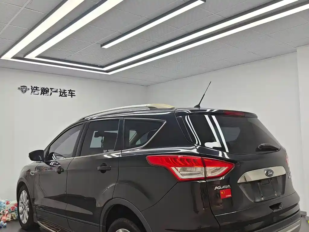 Ford Kuga — миниатюра 4
