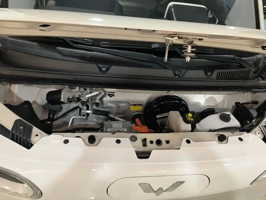 Wuling MINIEV — миниатюра 20