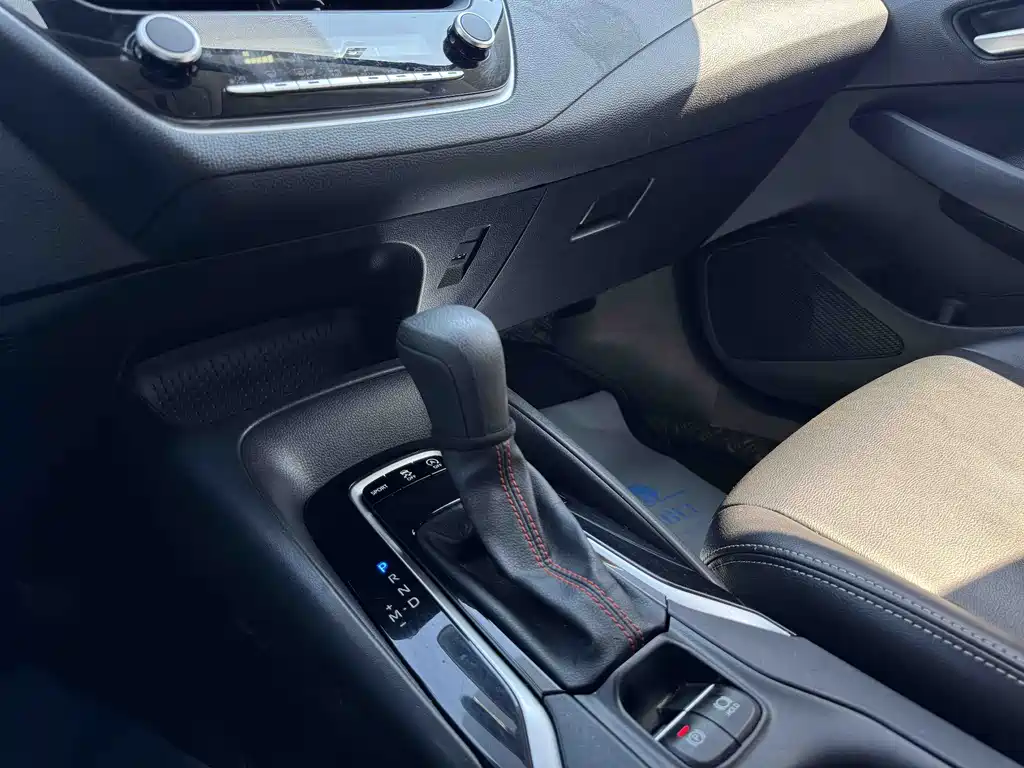 Toyota Corolla — миниатюра 13