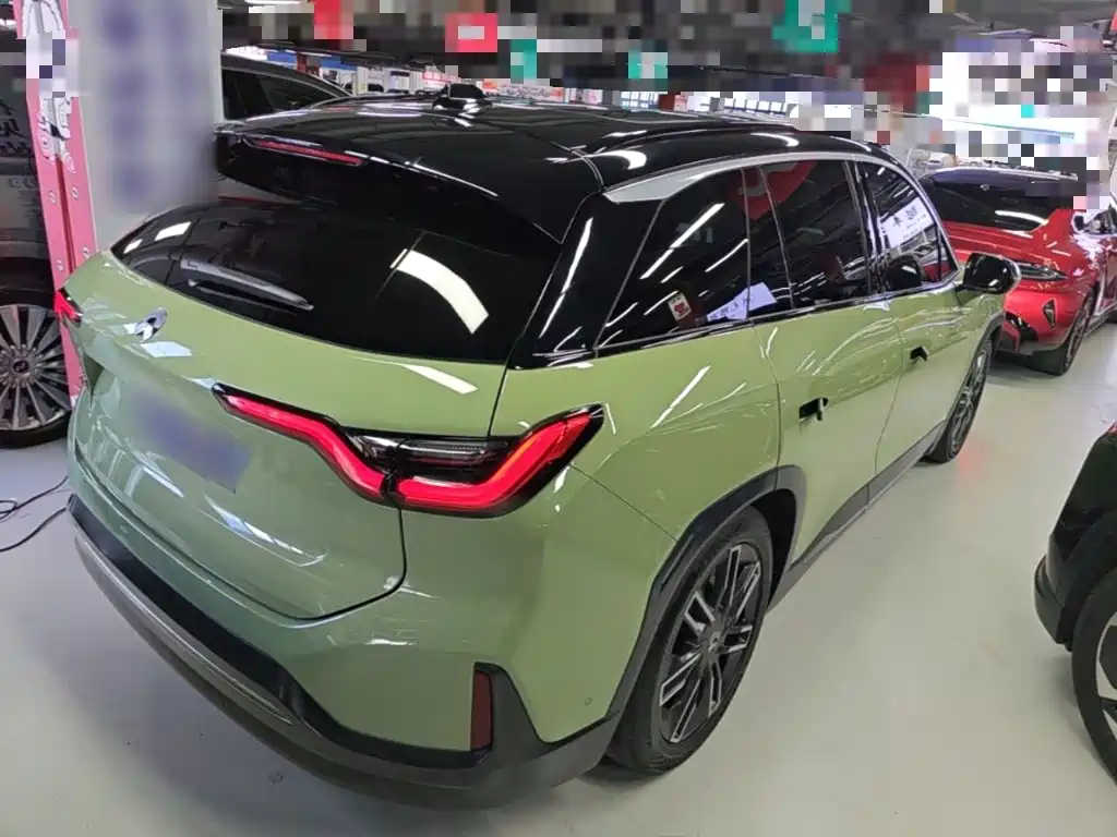 NIO ES6 — миниатюра 7