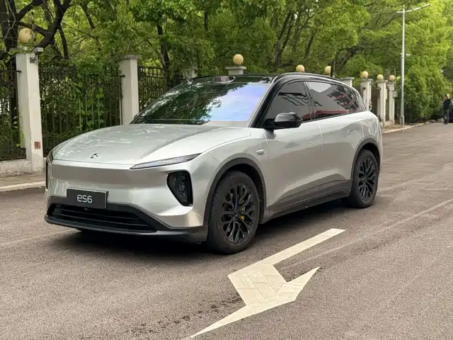 2024 Nio ES6
