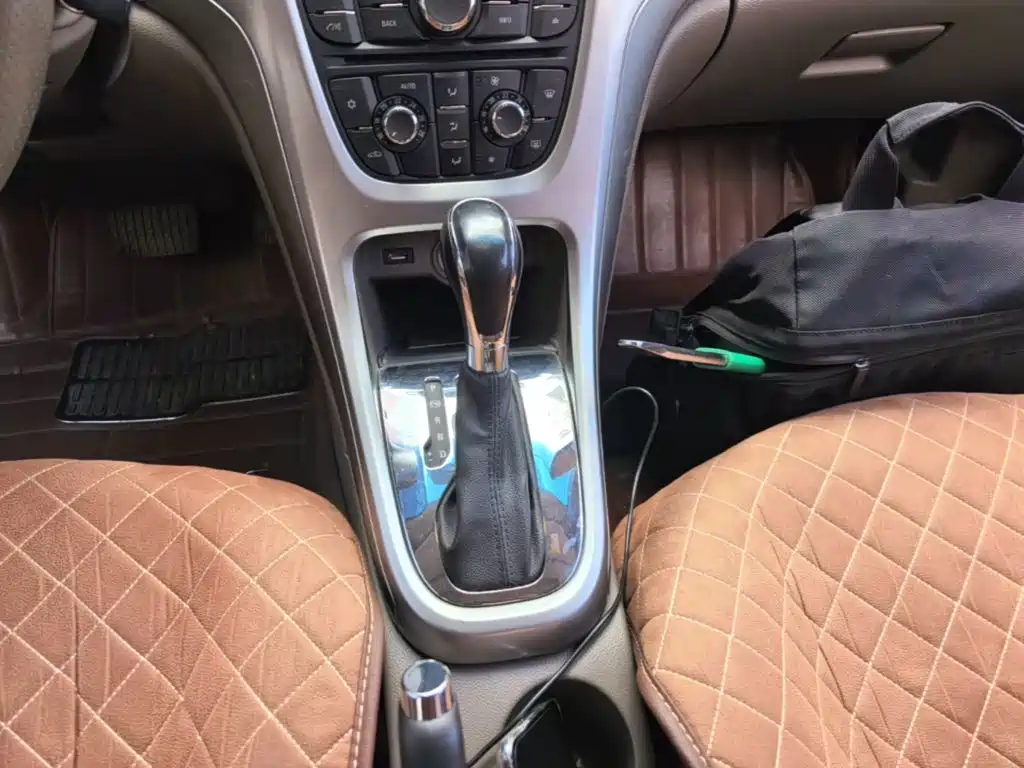 Buick Excelle — миниатюра 14