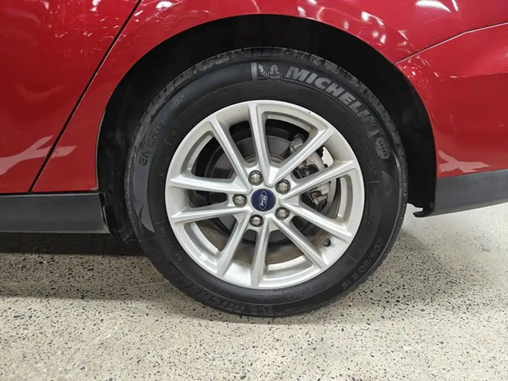 Ford Focus — миниатюра 12