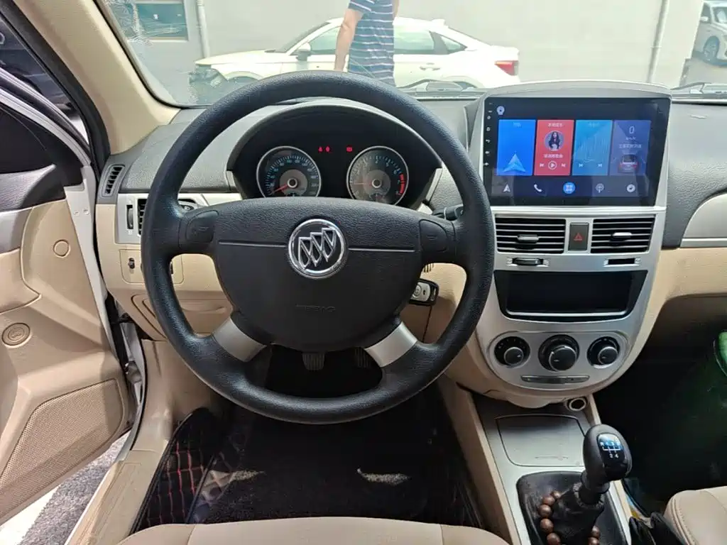 Buick Excelle — миниатюра 17