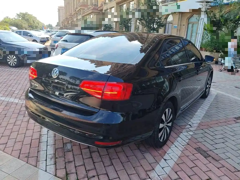Volkswagen Sagitar — миниатюра 7