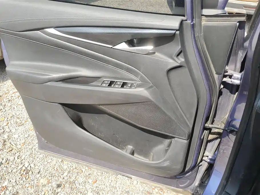 SAIC MAXUS CHASE G50