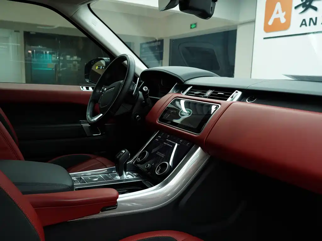 Land Rover Sport — миниатюра 8