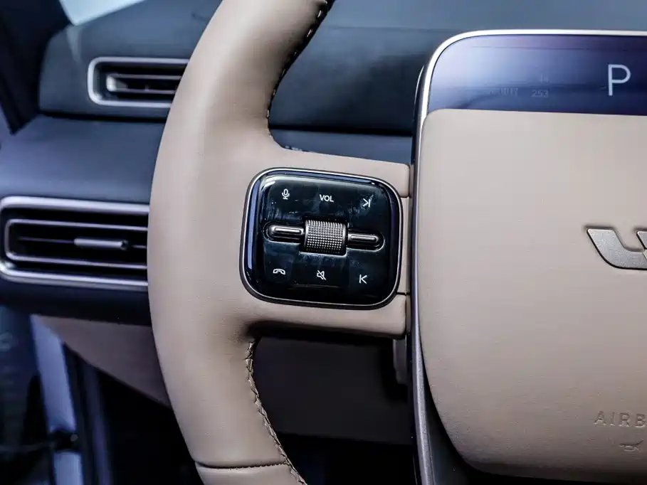 Li Auto Li MEGA — миниатюра 15