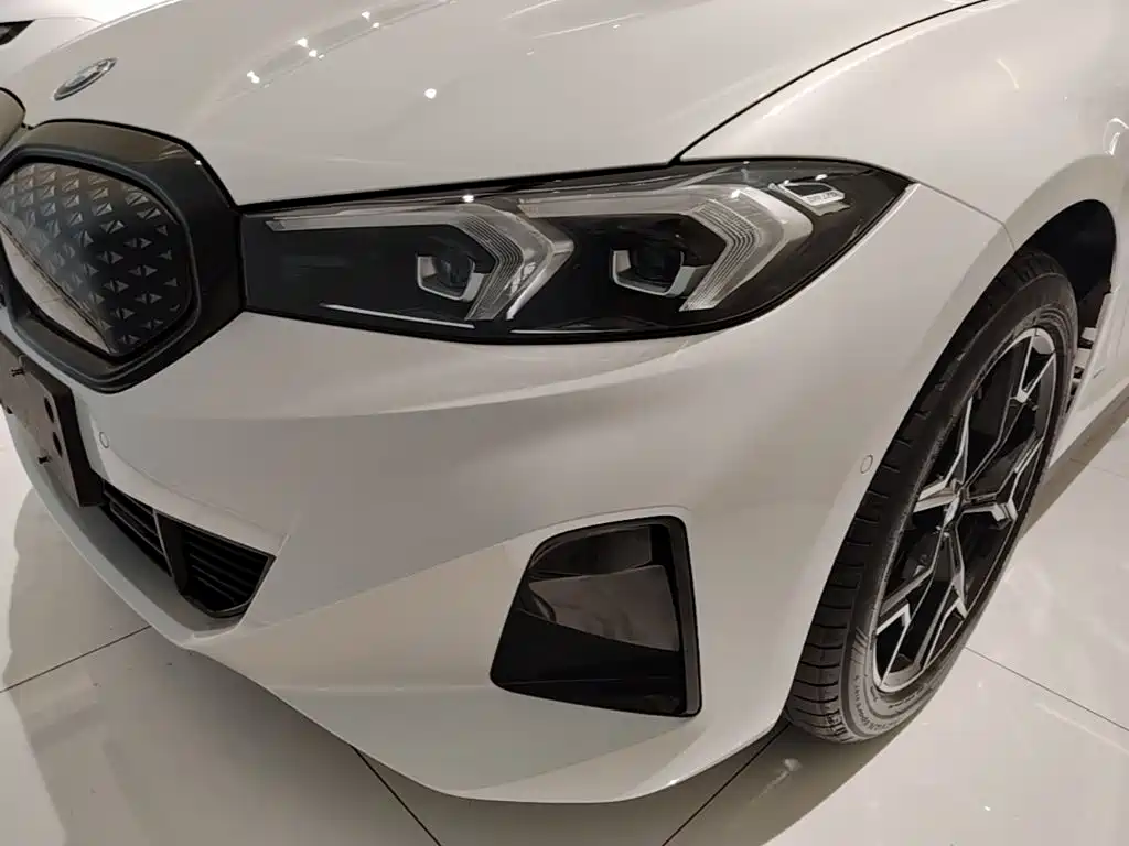 BMW i3 — миниатюра 24