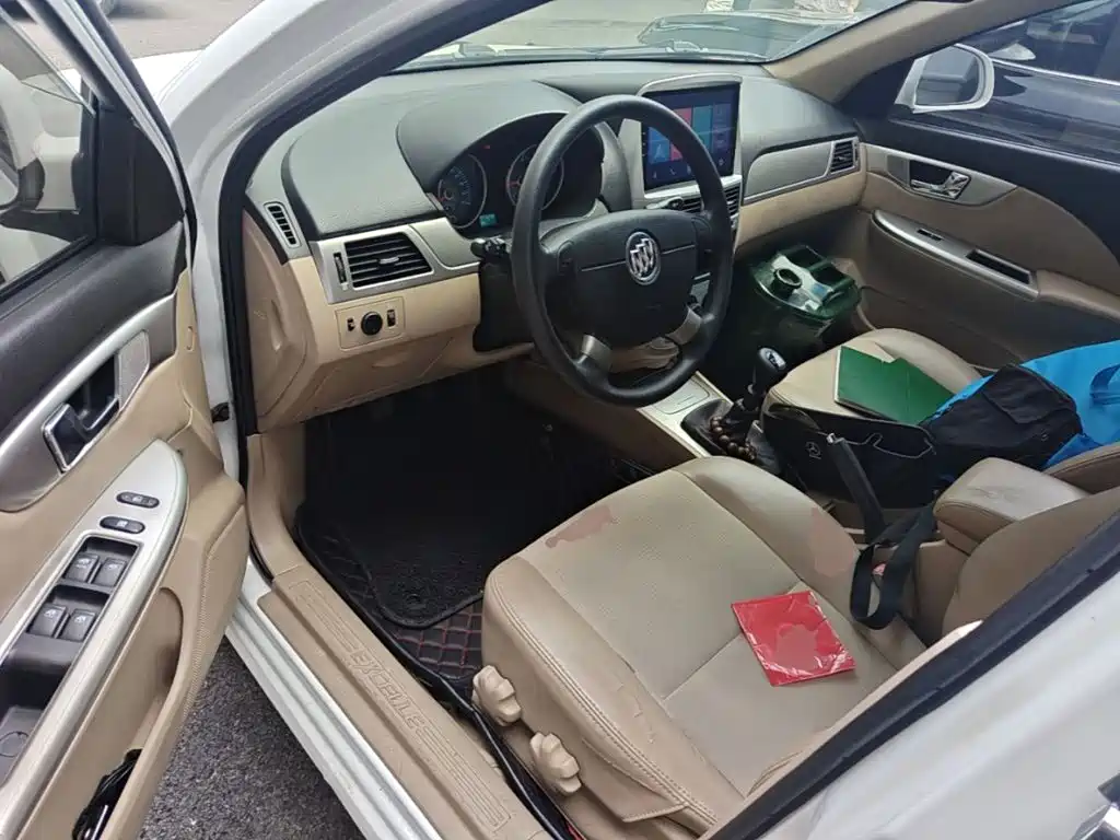 Buick Excelle — миниатюра 23