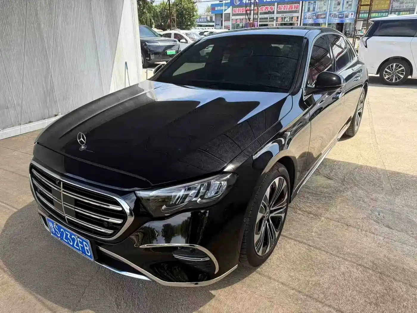 奔驰E级 2026款 E 300 L 豪华型 2026