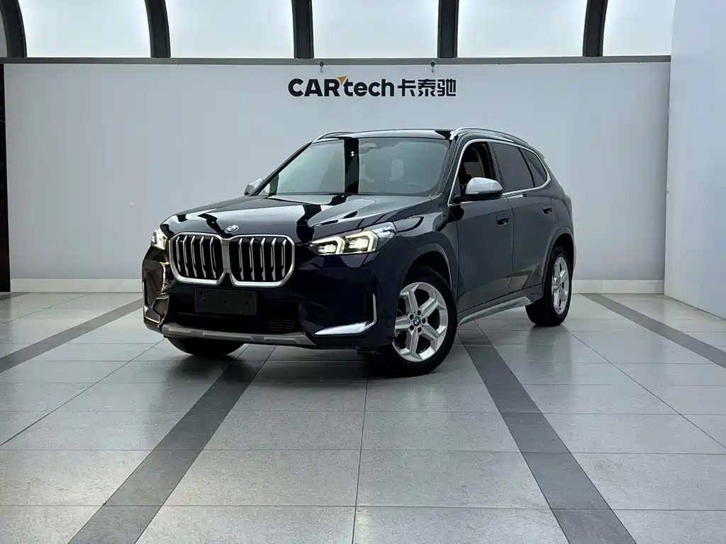 Купить BMW X1