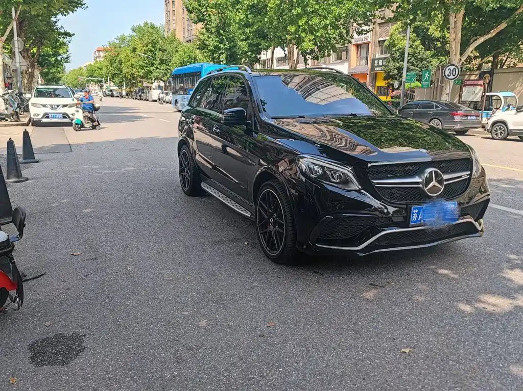 Mercedes-Benz GLE AMG — миниатюра 3