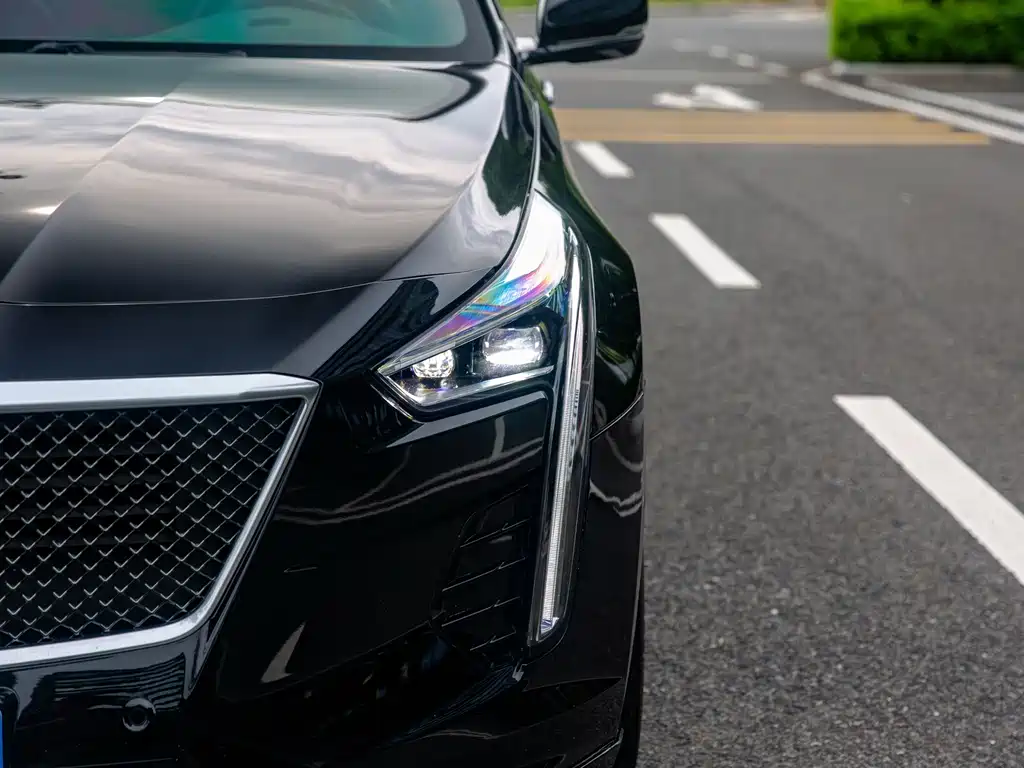 Cadillac CT6 — миниатюра 3