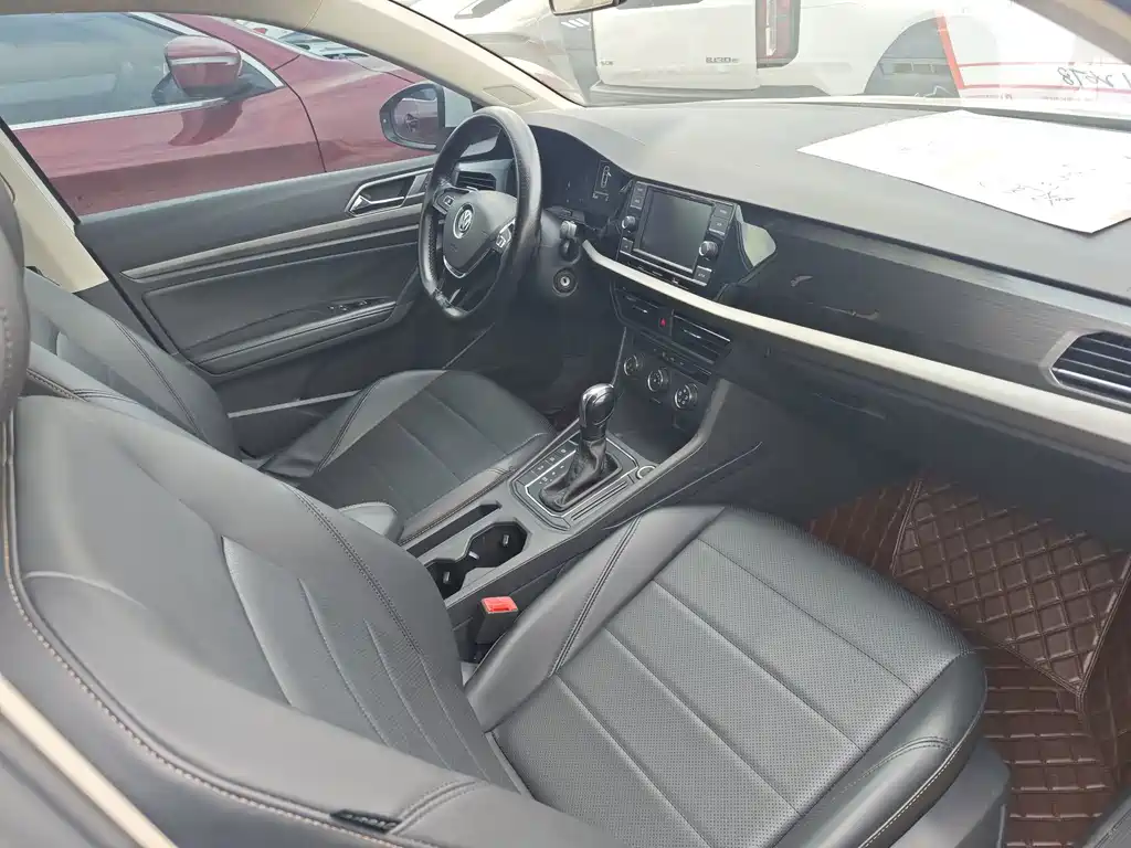 Volkswagen Lavida — миниатюра 10
