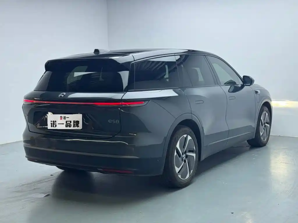 NIO ES8 — миниатюра 4