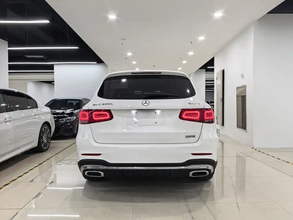Mercedes-Benz GLC — миниатюра 5