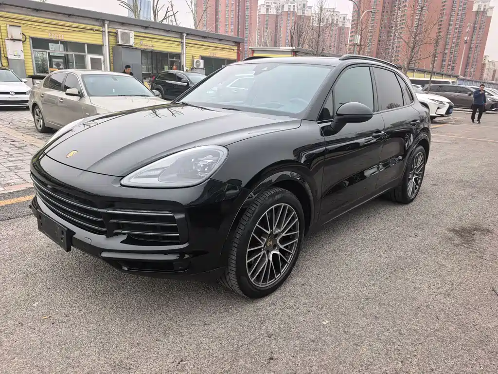 Porsche Cayenne 2023 Cayenne 3.0T Platinum Gold Edition