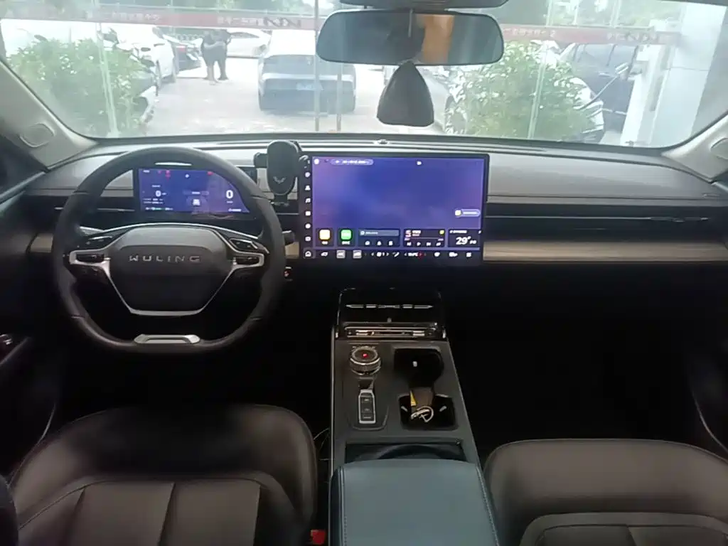Wuling Xingguang — миниатюра 10
