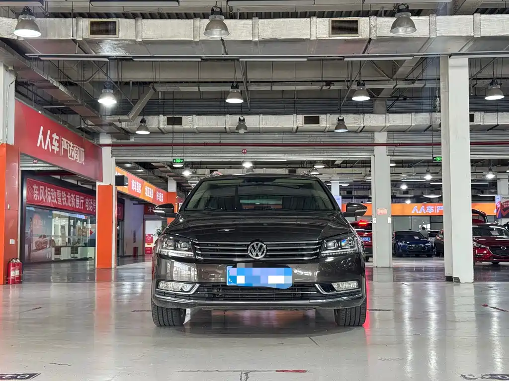 Volkswagen Magotan (Import) — миниатюра 2