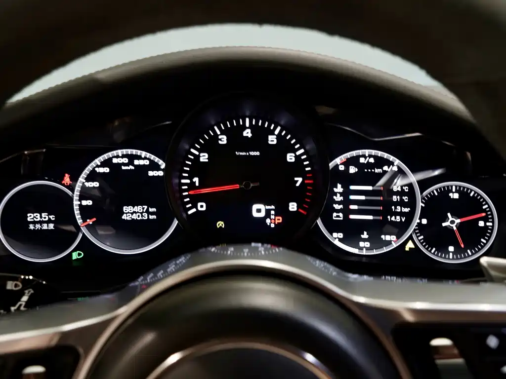 Porsche Panamera — миниатюра 9