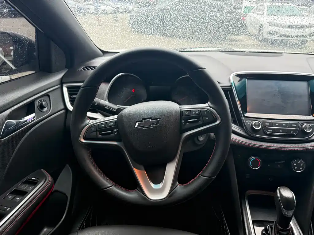 Chevrolet Monza 2019 RS 330T AT VI