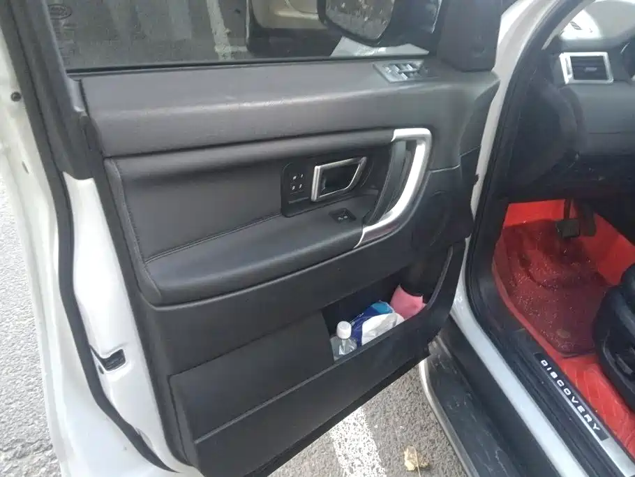 Land Rover Discovery Sport — миниатюра 7
