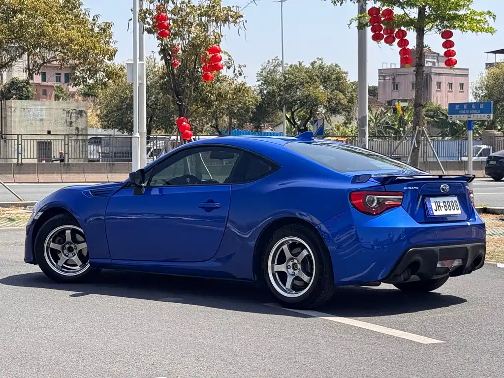 SUBARU BRZ