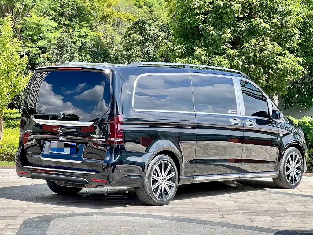 Mercedes-Benz V-Class — миниатюра 6