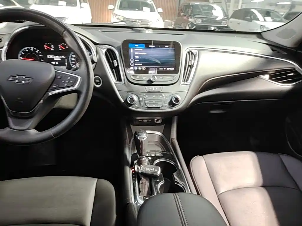 Chevrolet Malibu XL — миниатюра 14