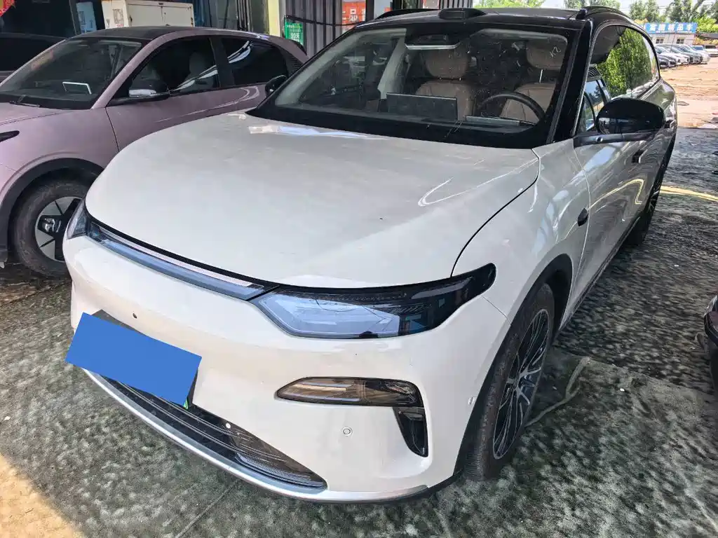 2025 Leapmotor C11 - zdjęcie 1 z 16