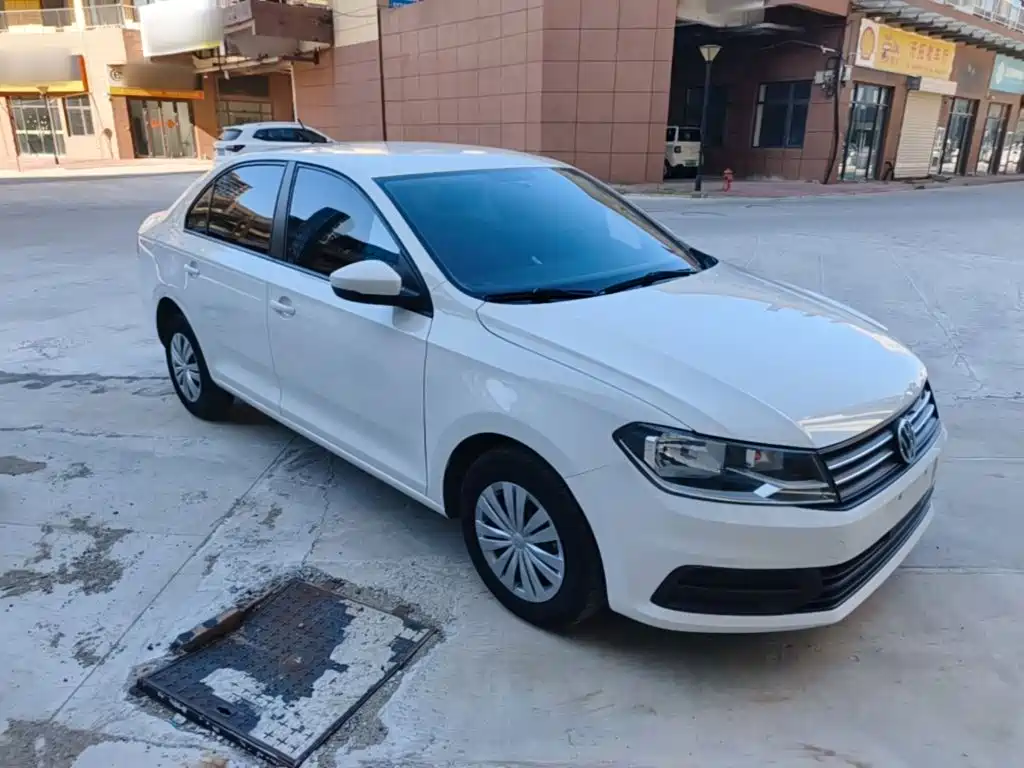Volkswagen Santana — миниатюра 4