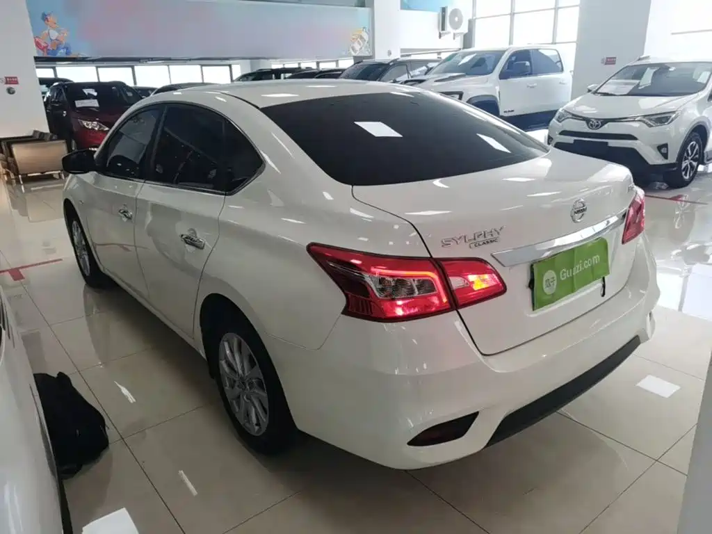 Nissan Sylphy — миниатюра 5