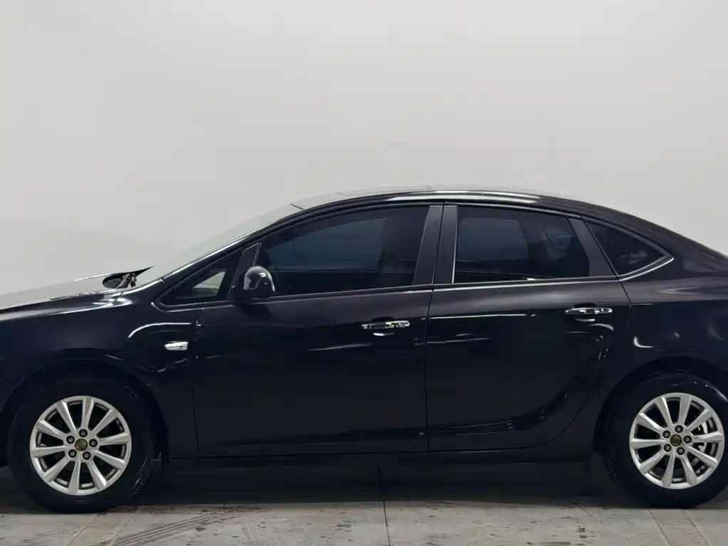 Buick Excelle — миниатюра 7