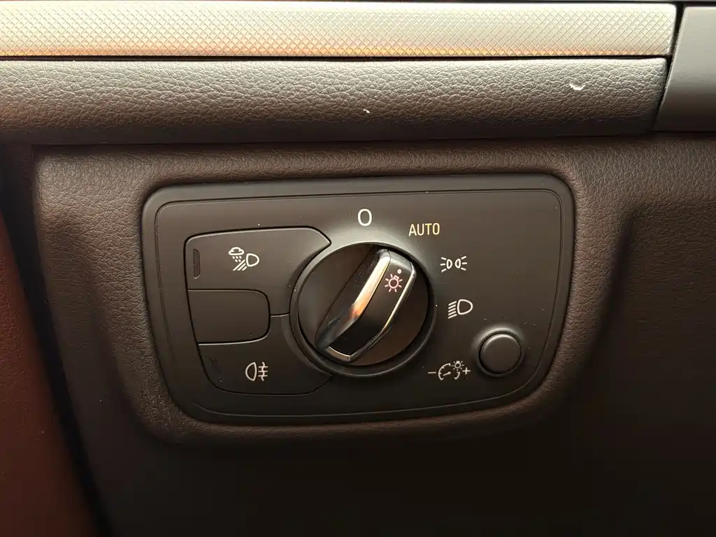 Audi A6L — миниатюра 21