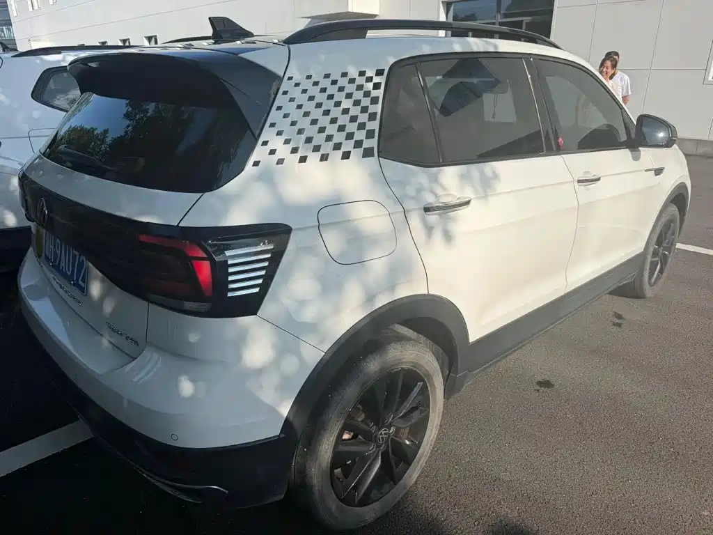 Volkswagen T-Cross — миниатюра 3