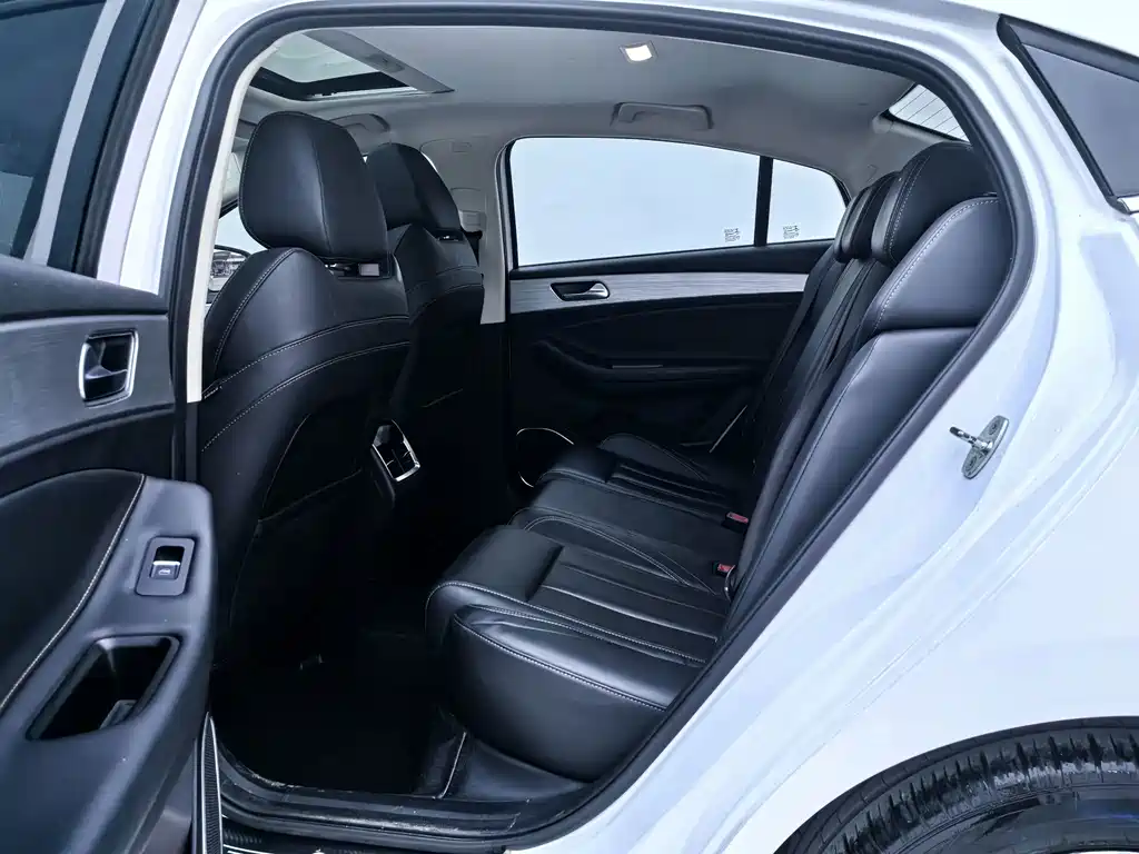 Chery Arrizo 5 PLUS — миниатюра 8