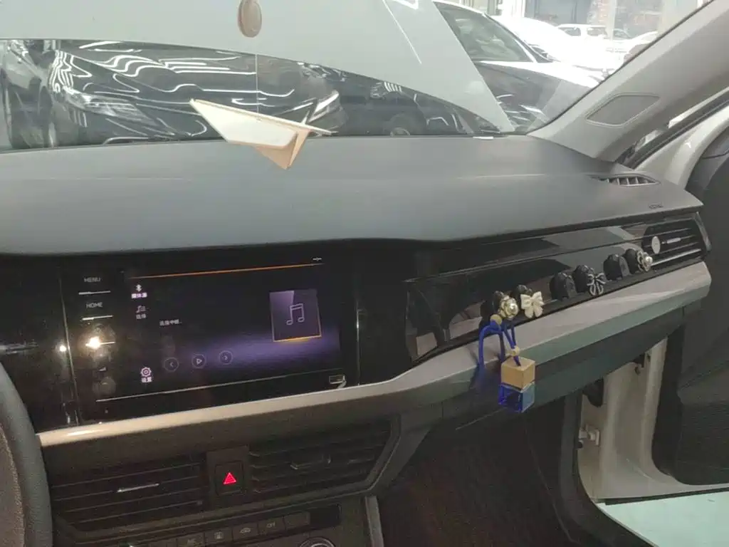 Volkswagen Bora — миниатюра 10