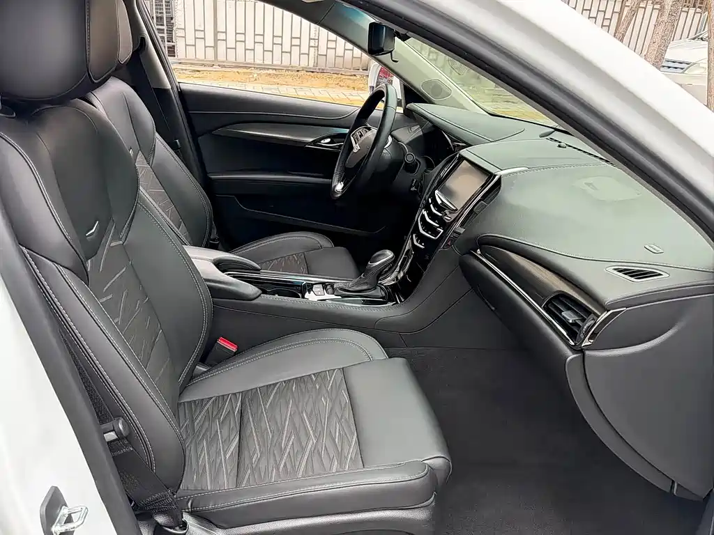 Cadillac ATS-L — миниатюра 4